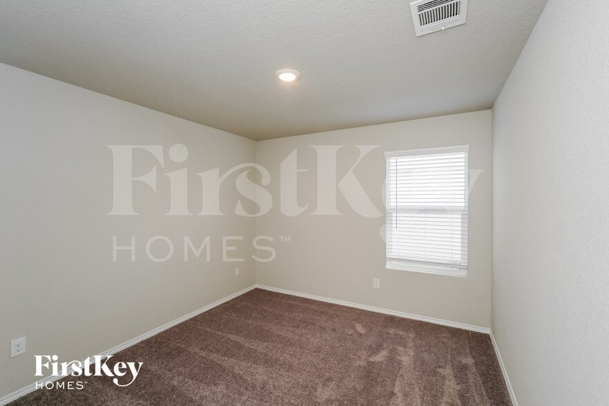 Building Photo - 9211 Griffith Run