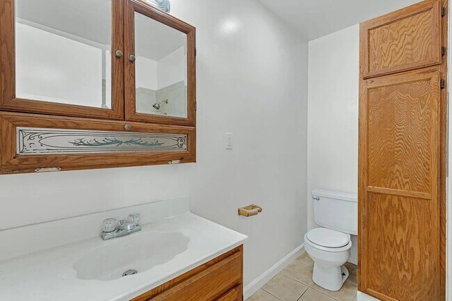 Building Photo - Beautifully Updated 3 Bedroom Home with Pool, Spacious Backyard & 2-Car Garage!