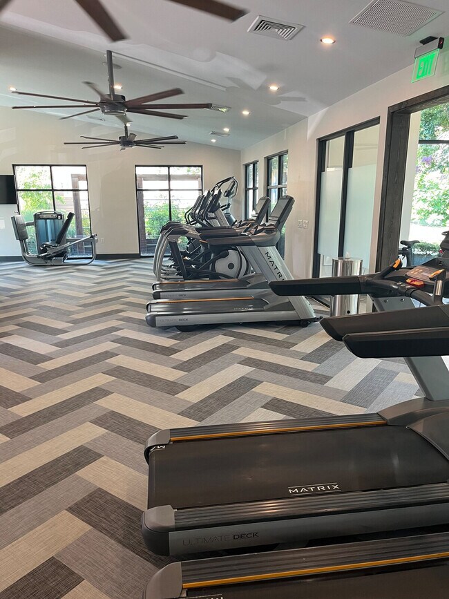 Building Photo - 5839 Ardrey Kell Rd