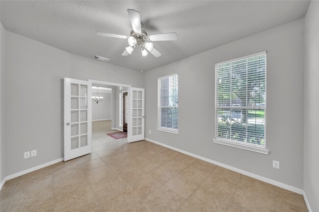 Building Photo - 17426 Memorial Blossom Dr