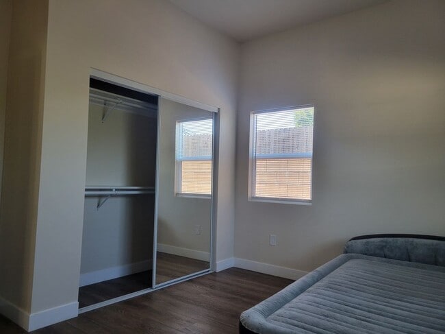 Building Photo - 21753 Romar St