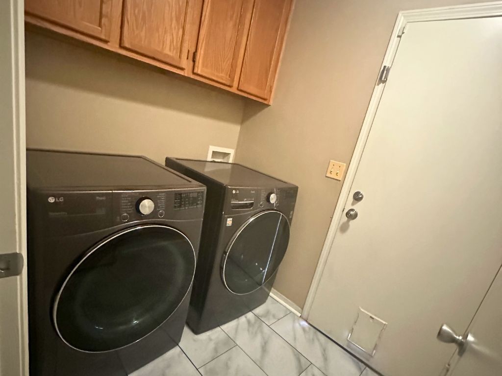 Building Photo - 28605 Broadstone Way