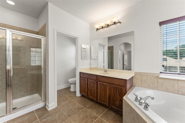Building Photo - 13544 Riggs Way