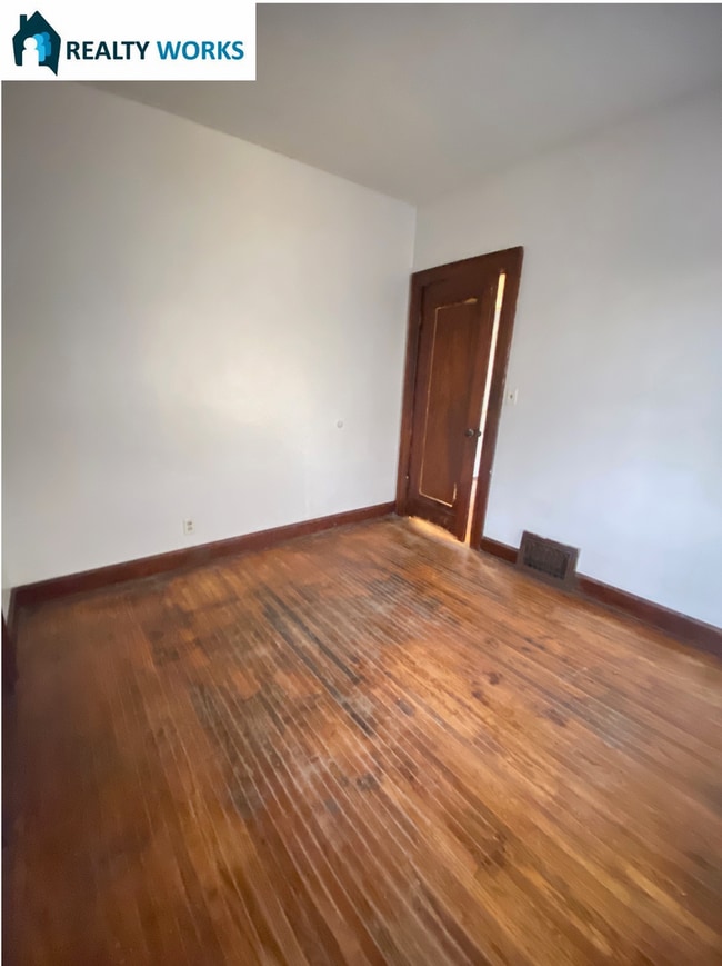 Building Photo - Cute 2 bed Bungalow!