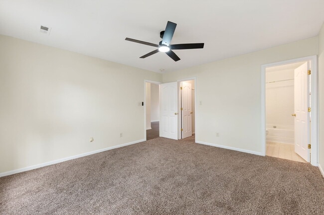 Building Photo - 4352 Bubbling Brook Ct