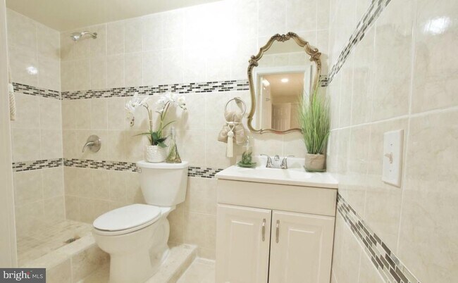 Building Photo - 7908 Well Water Way
