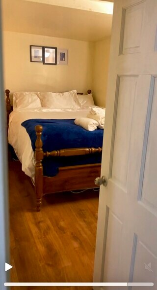 Building Photo - 4095 Washington St