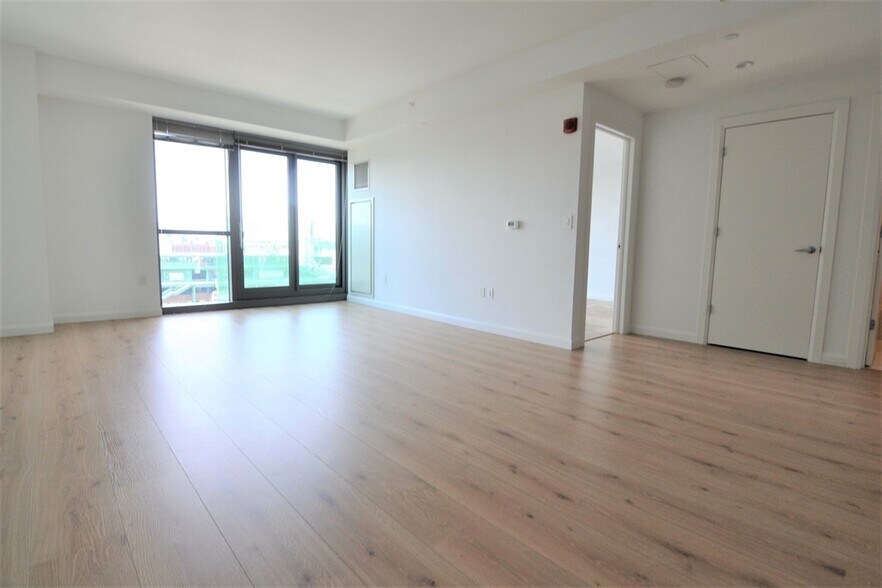 Building Photo - 1272 Boylston St