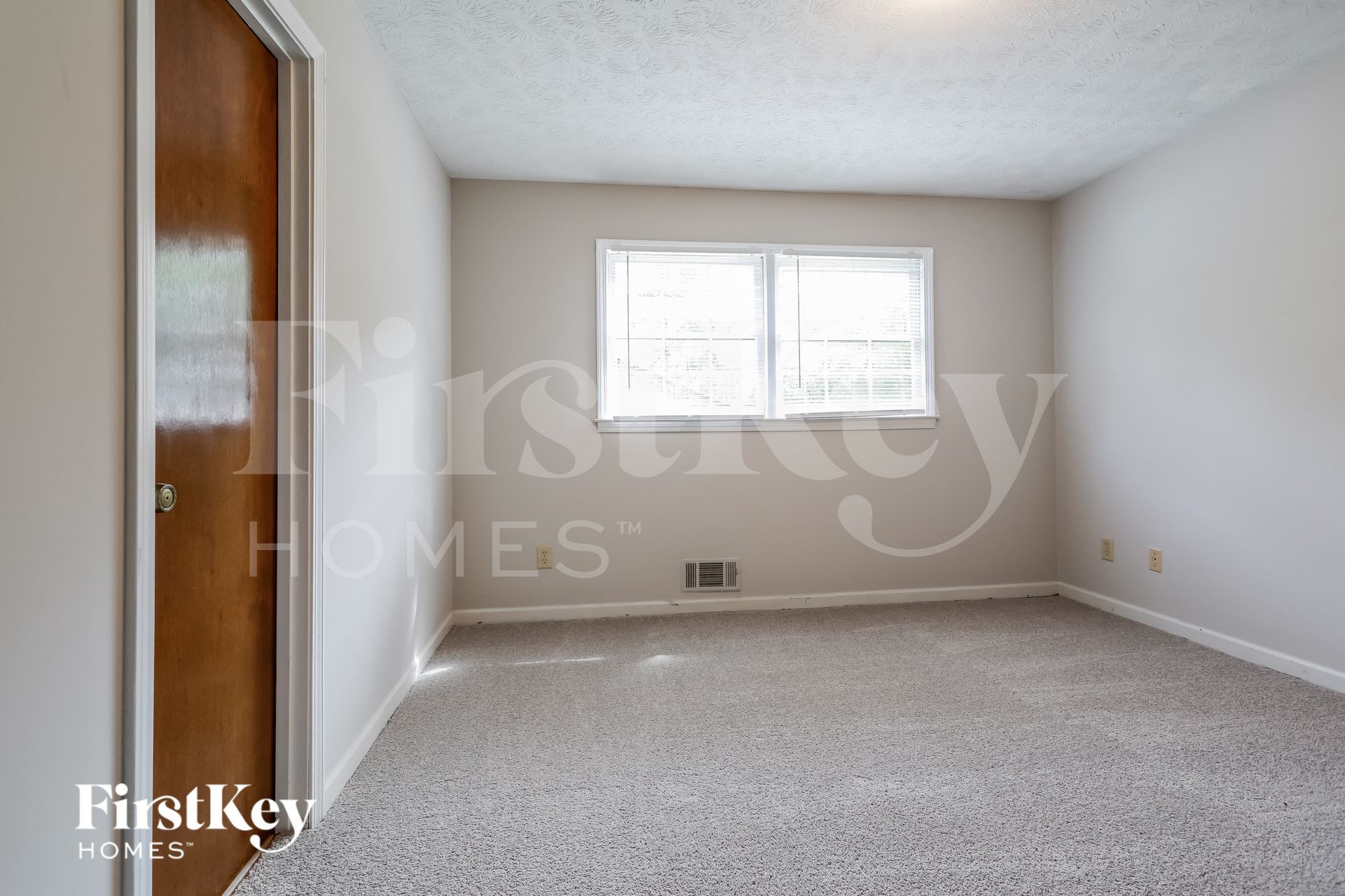 Building Photo - 3266 Hidden Forest Dr