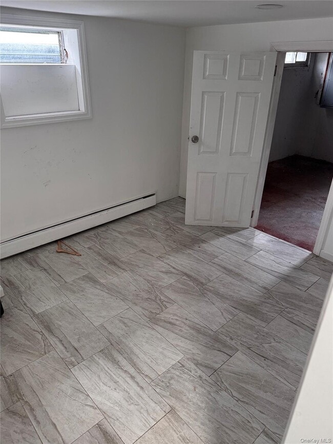 Building Photo - 190 Lee Ave