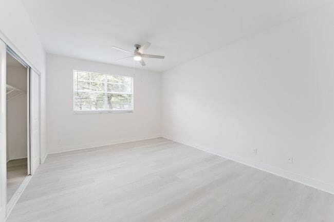 Building Photo - 20889 St Andrews Blvd