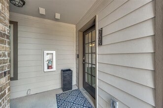 Building Photo - 6108 Abrams Rd