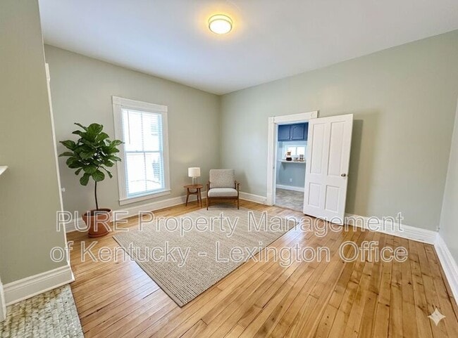 Building Photo - 168 Woodland Ave