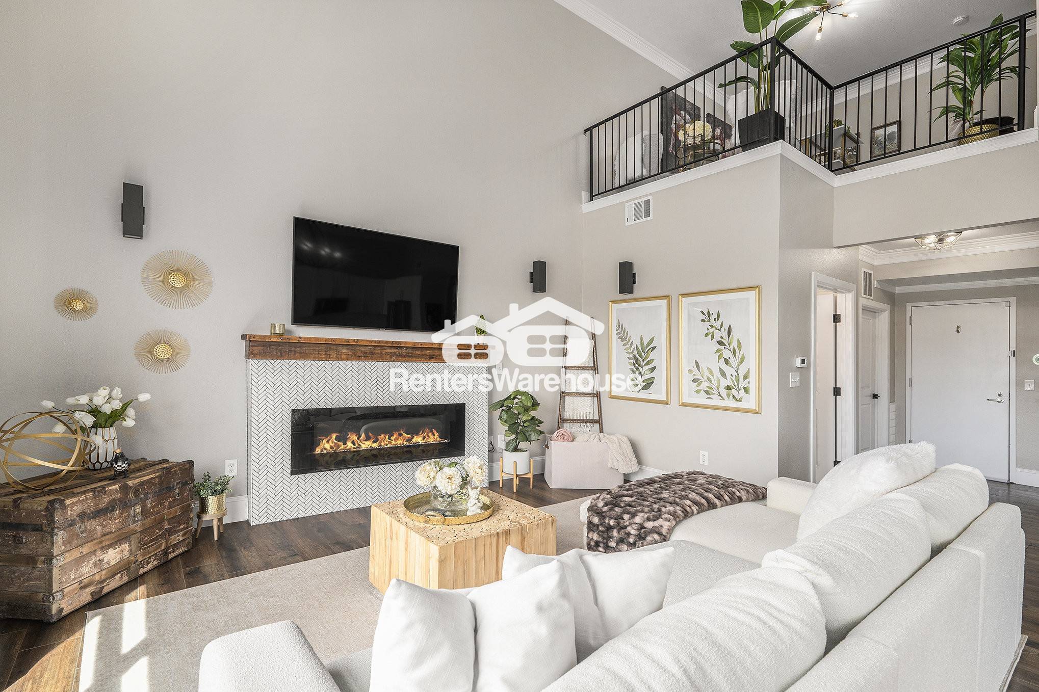 Building Photo - 5677 S Park Pl