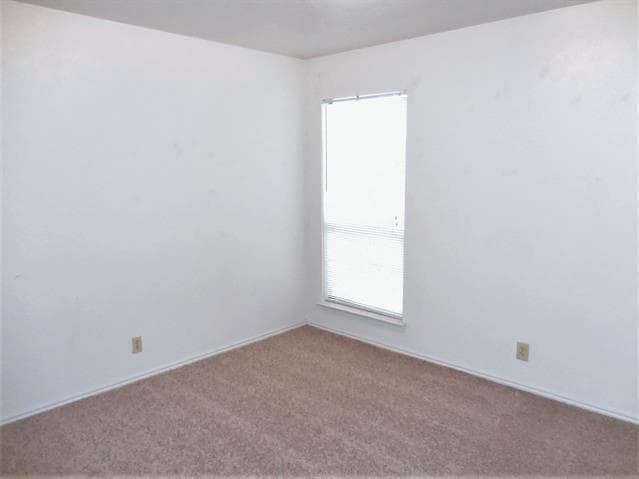 Building Photo - 3307 Gardenview Cir