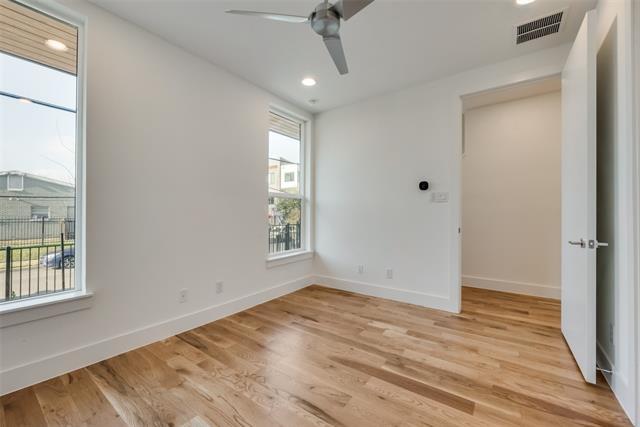 Building Photo - 1906 Annex Ave