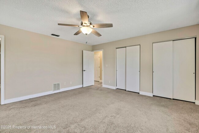 Building Photo - 3276 Rose Arbor Dr