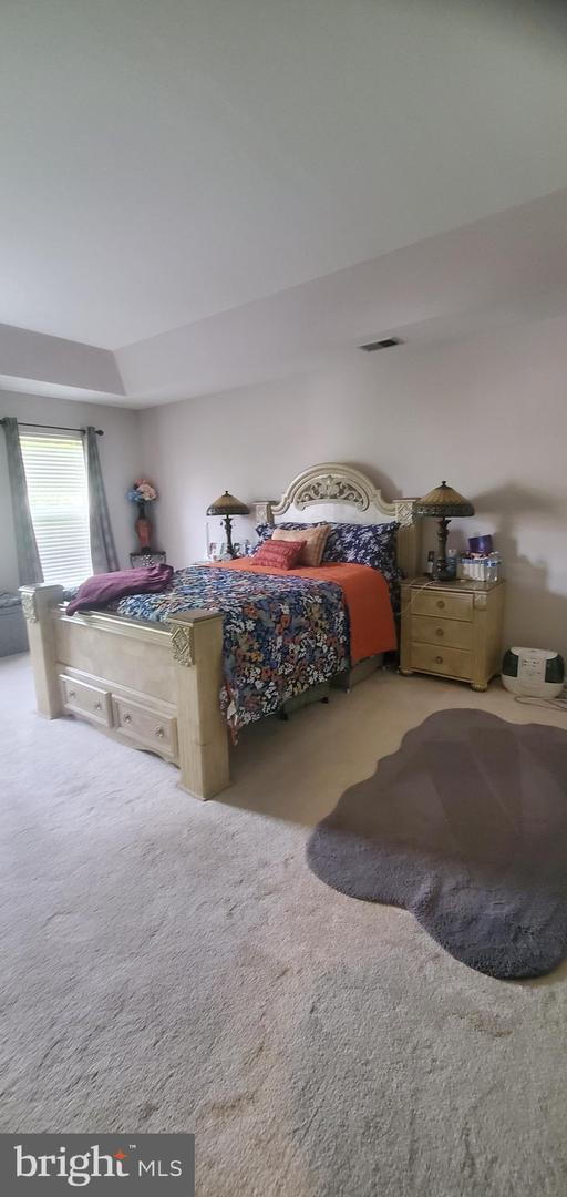 Building Photo - Elegant Colonial Near Parks, Shopping, and Commuter Routes