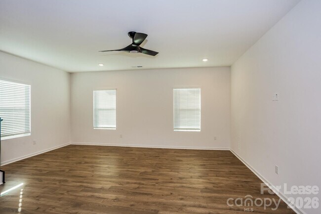 Building Photo - 11828 Avocet St