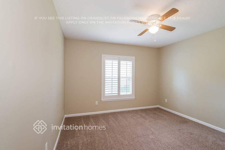 Building Photo - 521 Sparrow Branch Cir