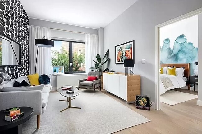 Building Photo - 1-76 Woodward Ave