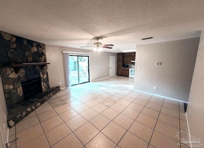 Building Photo - 7811 Deborah Dr
