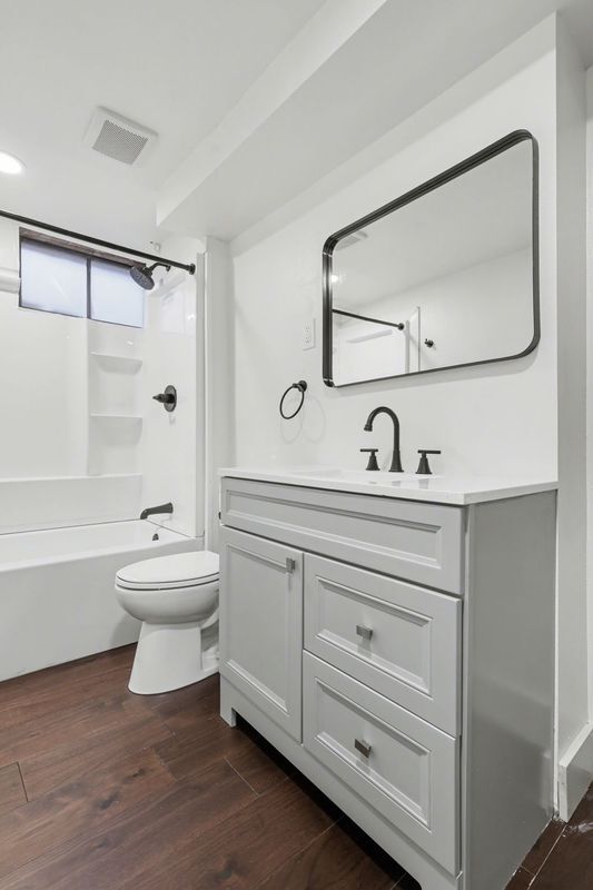 Building Photo - 2215 N Wahsatch Ave