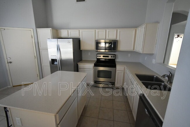 Building Photo - 1158 West Swan Drive