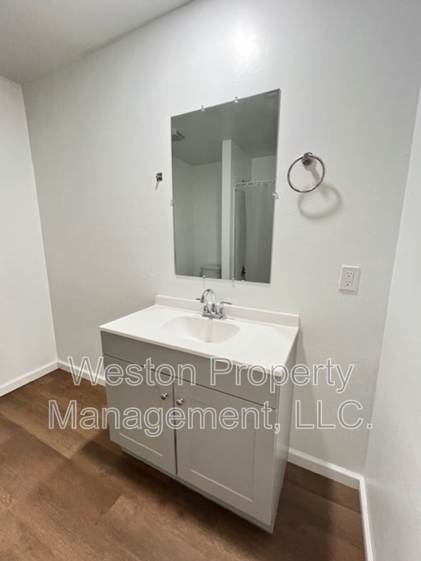 Building Photo - 1823 Rutgers Ave