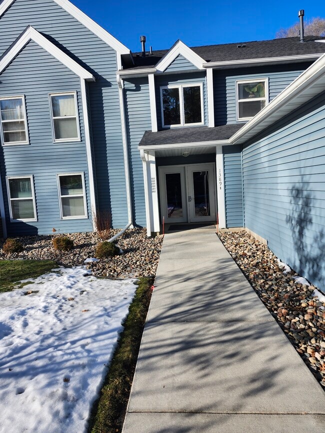 Building Photo - 1389 Berry Ridge Rd