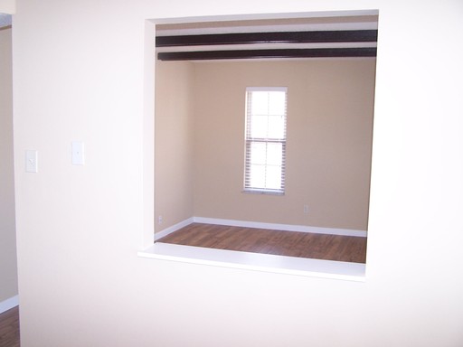 Building Photo - 10176 Squire Meadows Dr