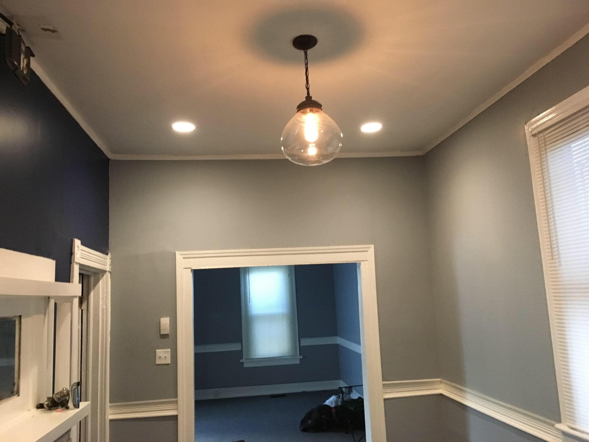 Building Photo - 514 W 38th St