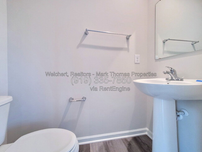 Building Photo - 1117 Bridgewater Dr