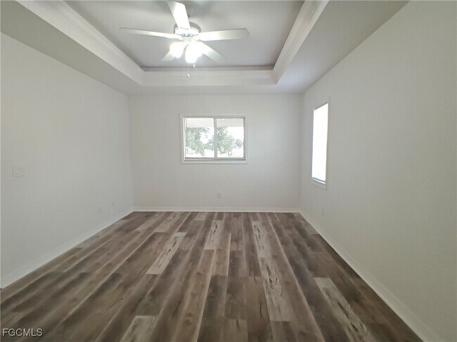 Building Photo - 1316 NE 20th Ave