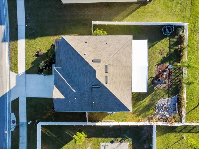 Building Photo - 5573 Geiger Estates Dr