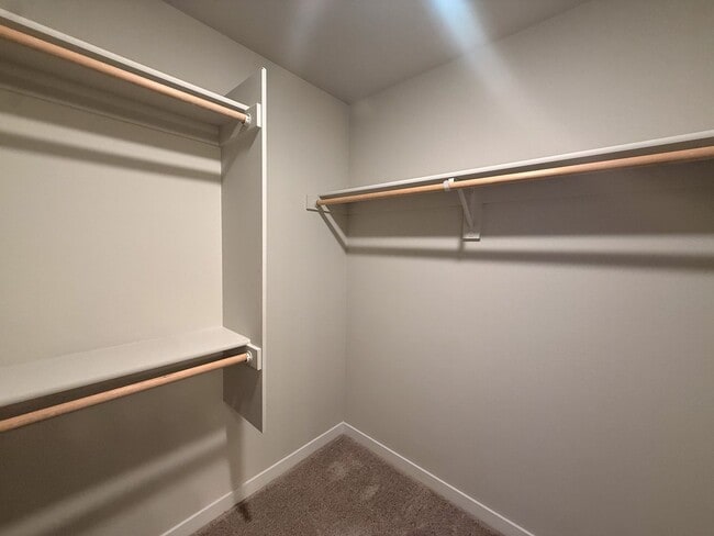 Building Photo - 5590 Mountain Quail Dr S