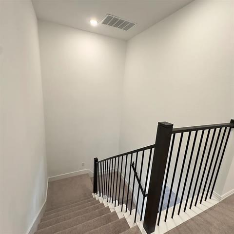 Building Photo - 9575 Speaker Dr