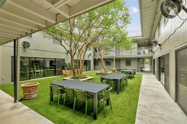 Building Photo - 1915 E Martin Luther King Jr Blvd