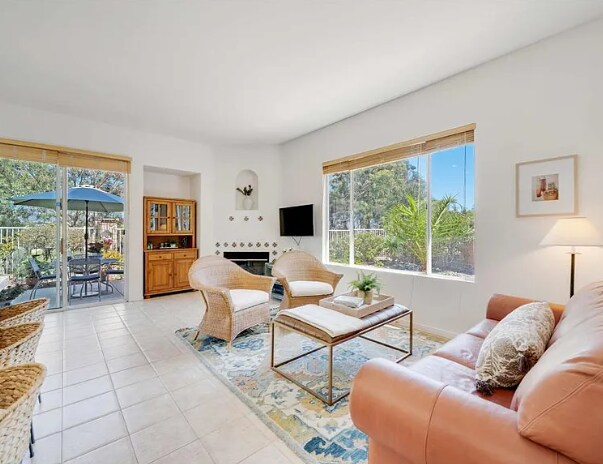 Building Photo - 771 Dry Creek Dr