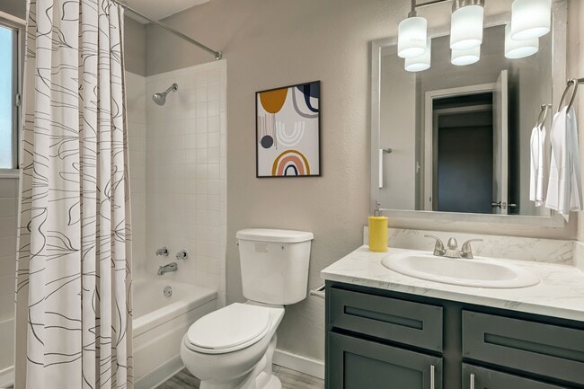 Building Photo - Kalo Village Seven