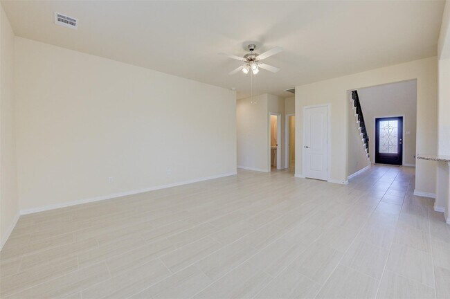 Building Photo - 10902 Granite Chief Dr