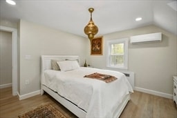 Building Photo - 8 Spruce Park