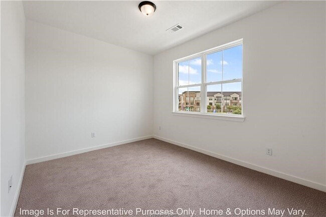 Building Photo - 1207 Dorothy Ln
