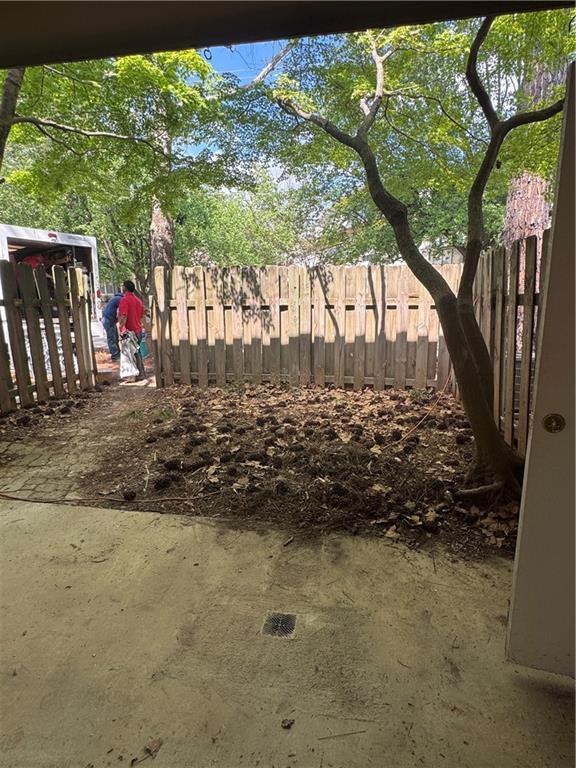 Building Photo - 728 Hanover Ln SE