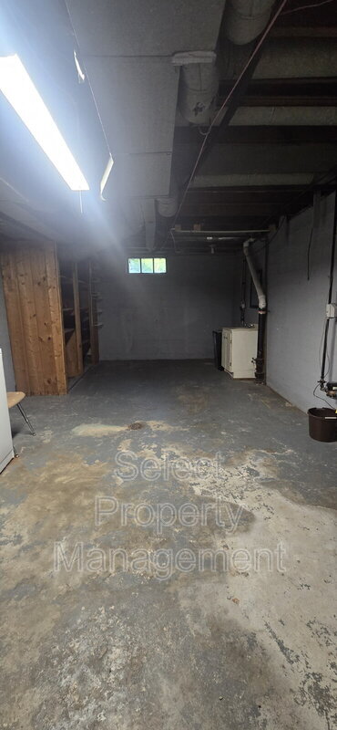 Building Photo - 1228 Elmwood Ave