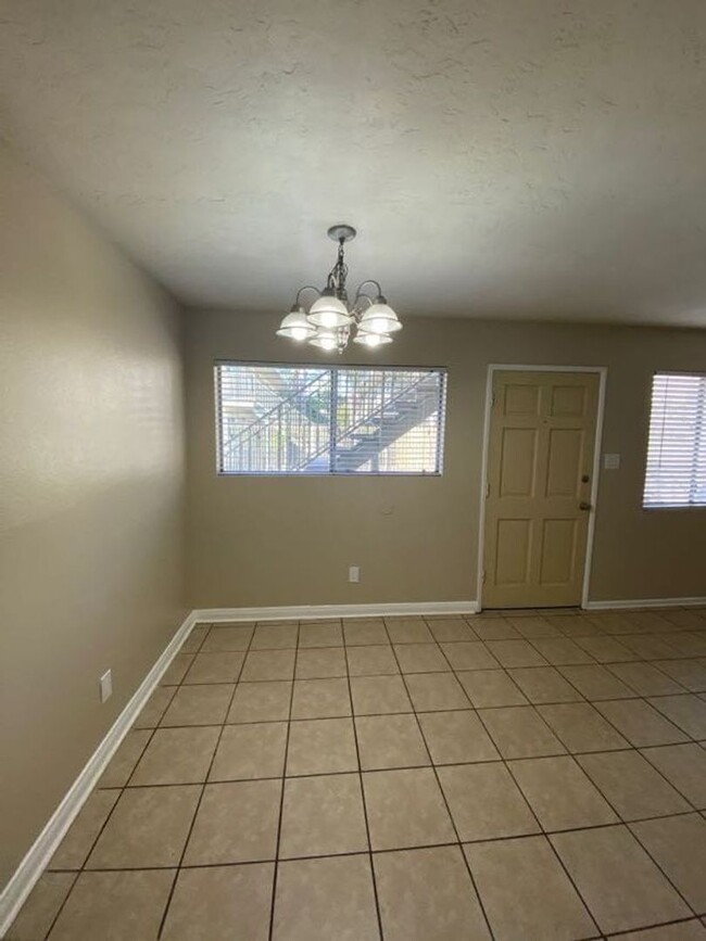 Interior Photo - 5505 Ackerfield Ave. Long Beach, CA 90805