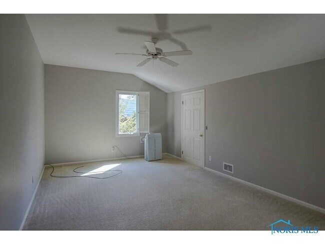 Building Photo - 3783 Hillandale Rd