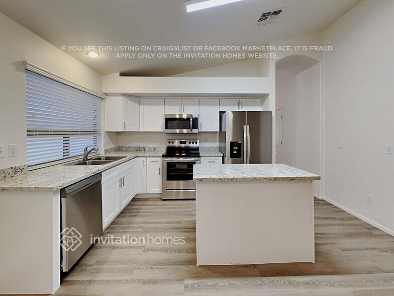 Building Photo - 4539 W Melody Dr