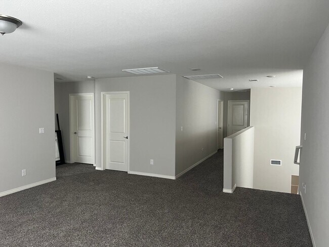 Building Photo - 4066 Porticella Ave