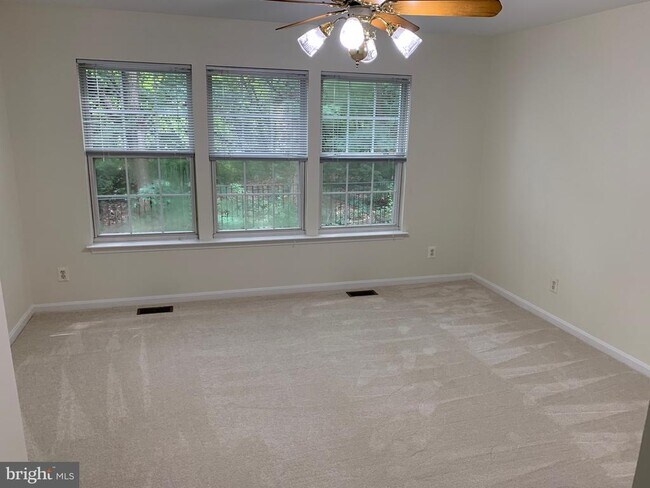 Building Photo - 12731 Fair Crest Ct
